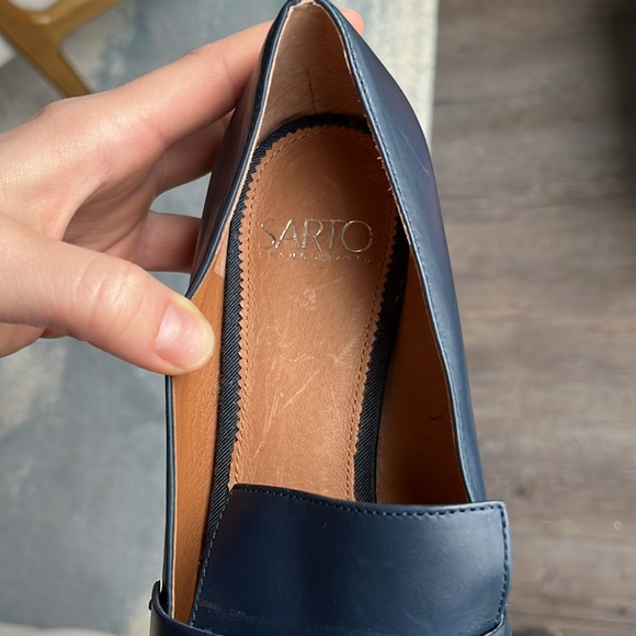 Sarto Blue Pointy Tip Shoes - Picture 6 of 8